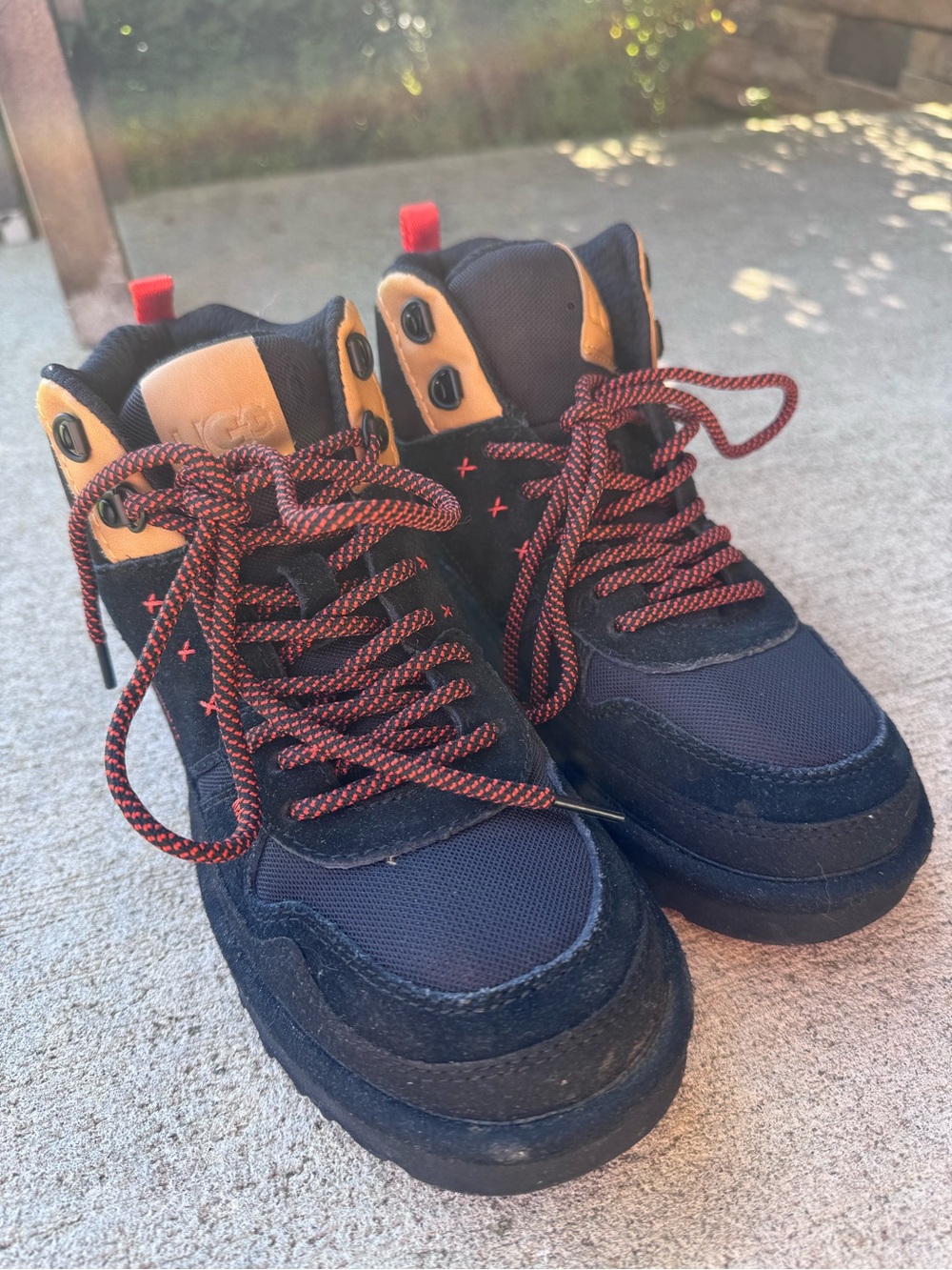 UGG Kids Black Sneakers with Tan Accents and Red Laces